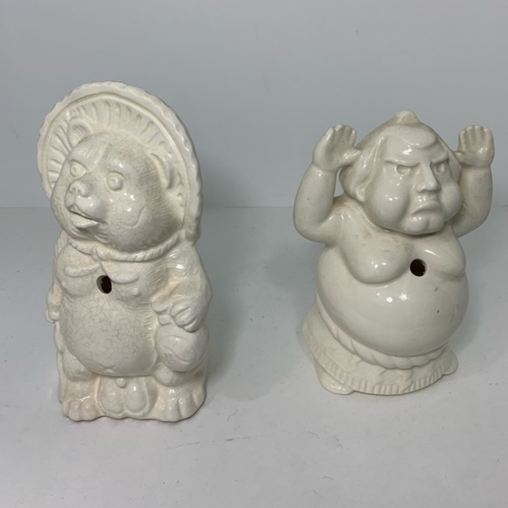 Vintage benihana bear  and sumo wrestler mugs